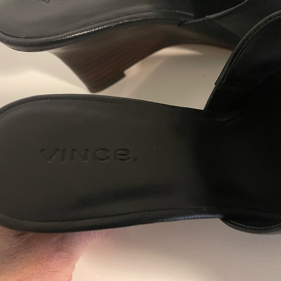 Vince Black Leather Pia sandals 6 1/2 - Picture 7 of 7